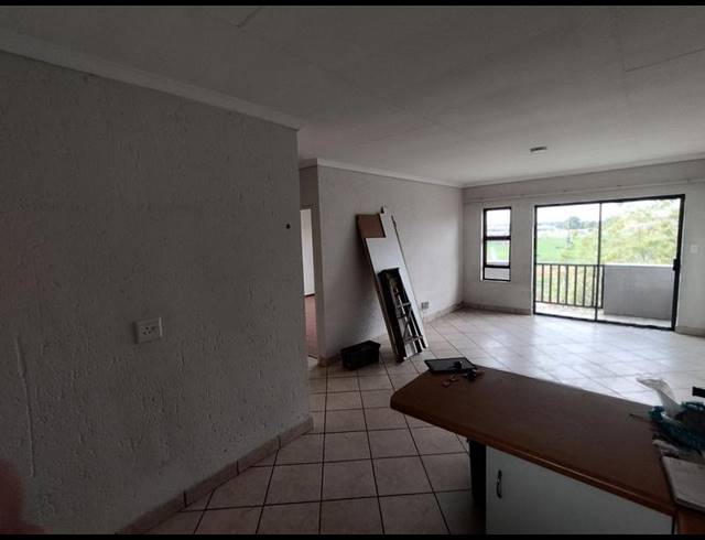 2 BEDROOM APARTMENT FOR SALE IN EVELEIGH